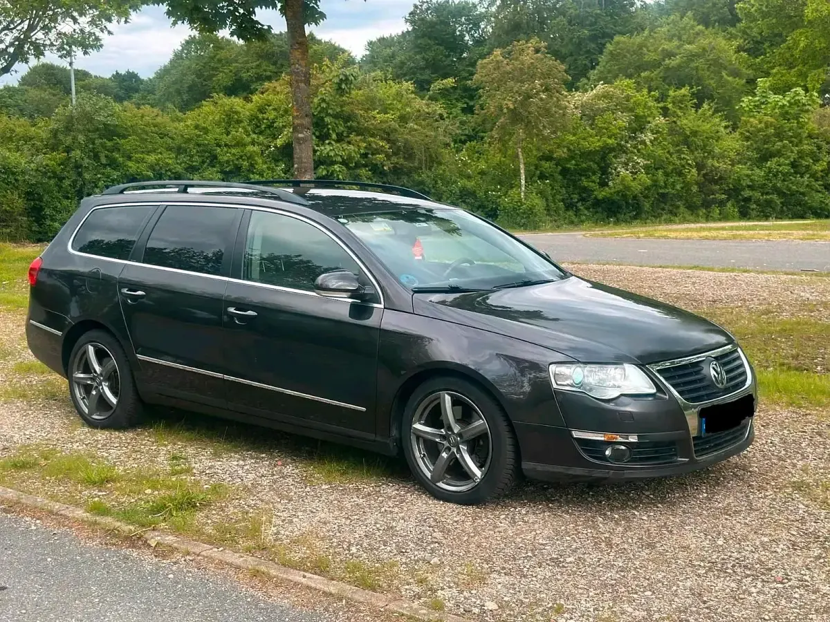 Gebraucht VW Passat 170 PS (125 kW) 2007 Braun Kombi