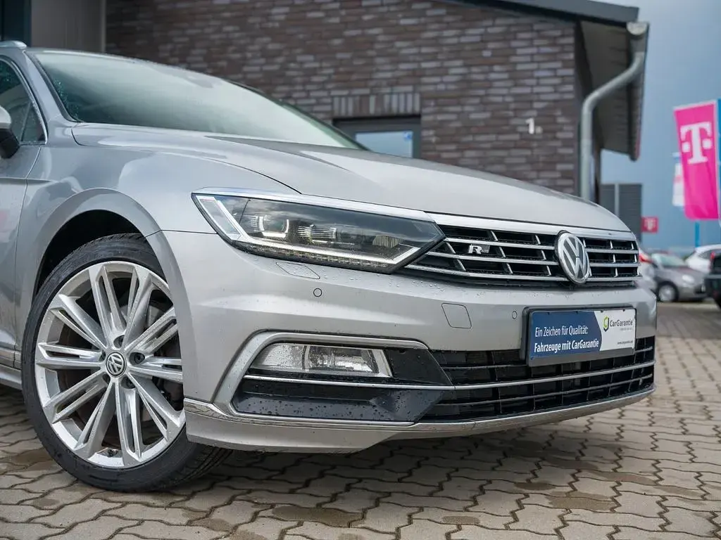 Gebraucht VW Passat Highline 190 PS (139 kW) 2016 Silber Kombi
