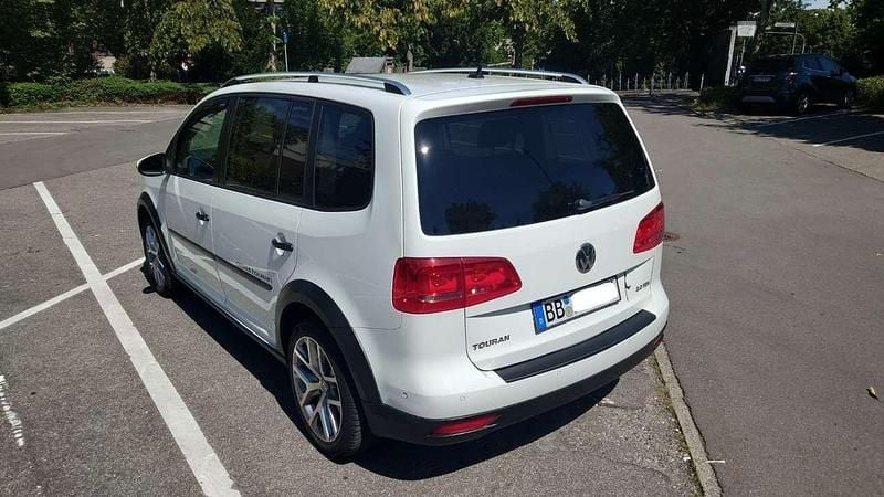 Gebraucht VW Touran Cross 177 PS (130 kW) 2015 Weiß Van / Kleinbus