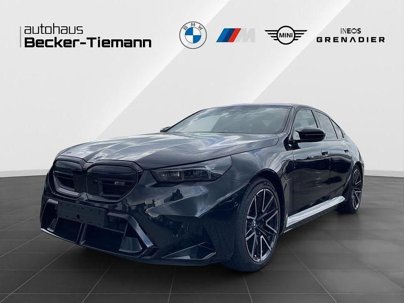Schwarz Neu 2025 BMW M5 Sport Line Limousine | 131.900 € (Superpreis) - Bild 1/4