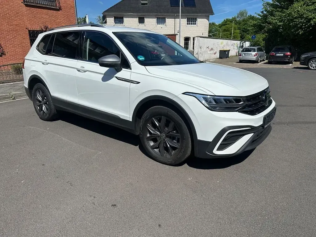 Gebraucht VW Tiguan 150 PS (110 kW) 2022 Weiß SUV