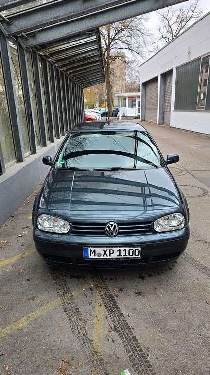 Gebraucht VW Golf IV 75 PS (55 kW) 2000 Grau Limousine