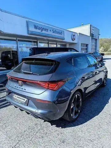 Gebraucht Cupra Leon 245 PS (180 kW) 2022 Magnetic grau metallic (metallic) Limousine
