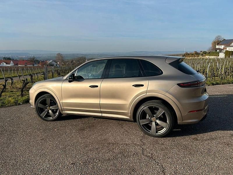 Gebraucht Porsche Cayenne S 441 PS (324 kW) 2019 Gold SUV