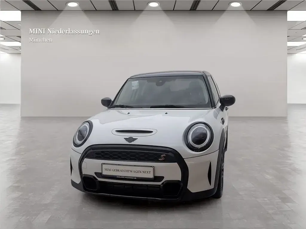 Gebraucht Mini Cooper S 178 PS (130 kW) 2023 Weiß Kleinwagen
