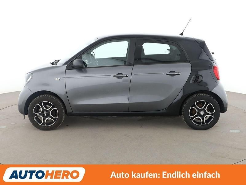 Gebraucht Smart ForFour Passion 71 PS (52 kW) 2018 Grau Kleinwagen