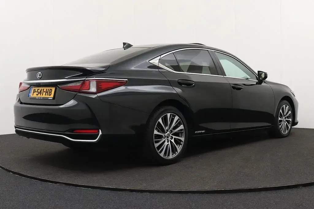 Gebraucht Lexus ES300 Business Edition 2022 Schwarz Limousine