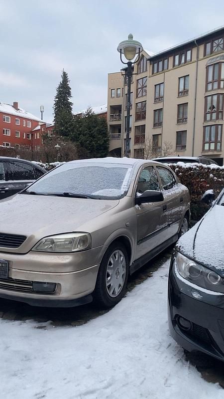 Gebraucht Opel Astra 101 PS (74 kW) 2001 Kleinwagen