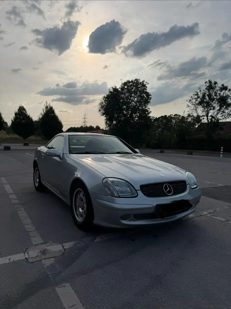 Gebraucht Mercedes SLK200 163 PS (119 kW) 2000 Grau Cabrio