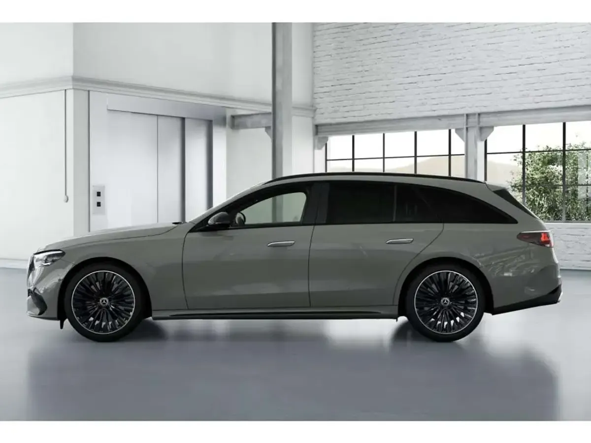 Gebraucht Mercedes E450 AMG 367 PS (269 kW) 2026 Alpingrau Limousine