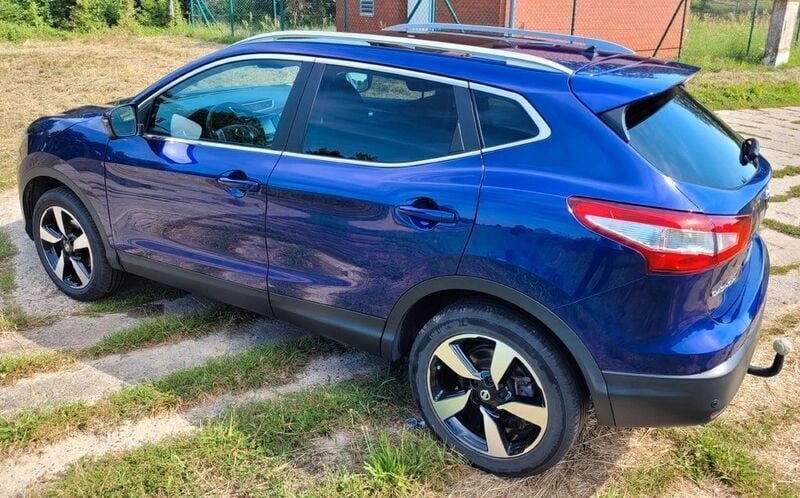 Violet Gebraucht 2017 Nissan Qashqai N-Connecta SUV | 9.700 € (Superpreis) - Bild 1/4