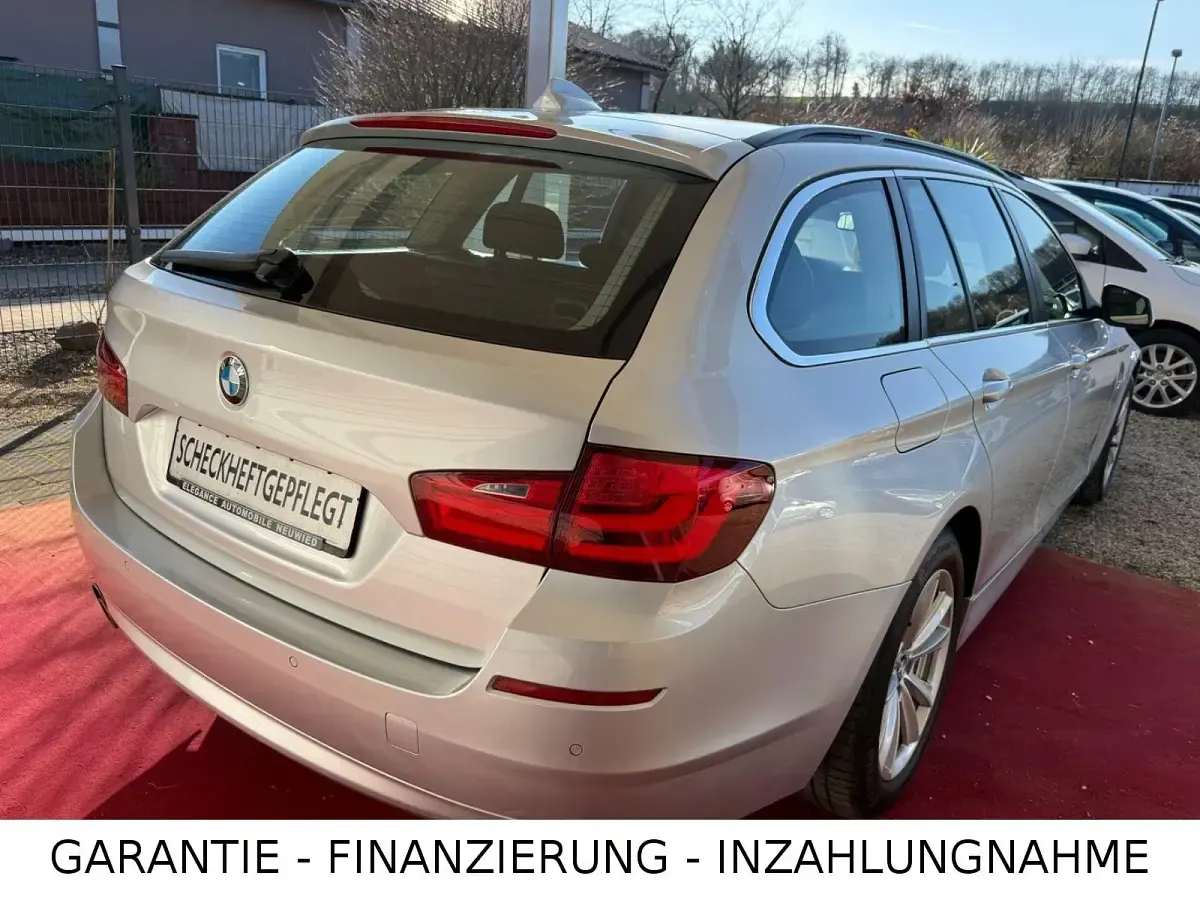Usata BMW 520 Basis 184 CV (135 kW) 2012 Argento Station wagon