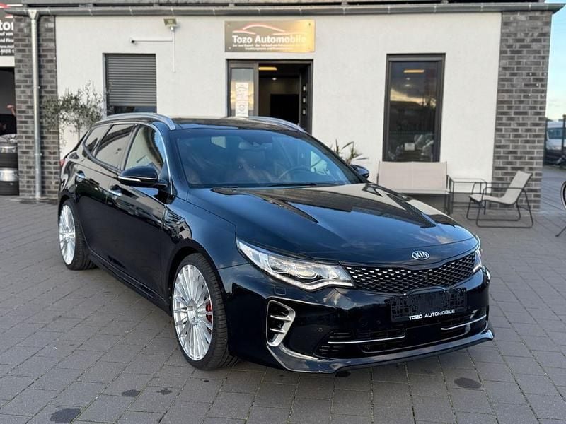 Schwarz Gebraucht 2017 Kia Optima Kombi | 17.490 € (Fairer Preis) - Bild 1/4