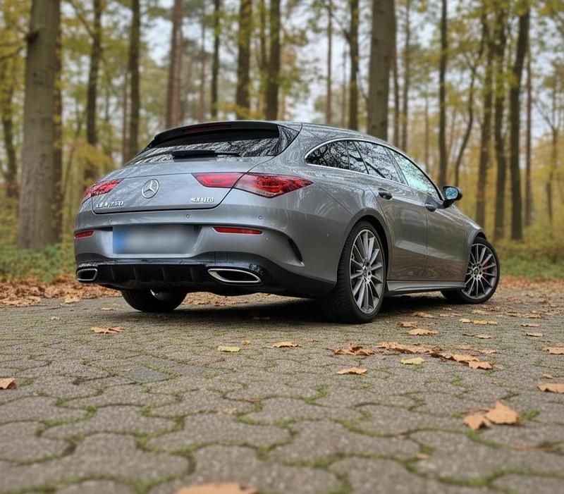 Gebraucht Mercedes CLA180 AMG line 136 PS (100 kW) 2021 Grau Limousine