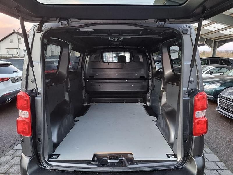 Gebraucht Citroën Jumpy 122 PS (89 kW) 2021 Grau Van / Kleinbus