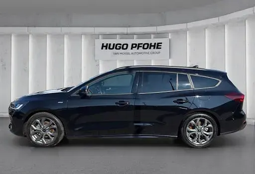 Gebraucht Ford Focus ST-Line X 155 PS (114 kW) 2024 Schwarz Kombi
