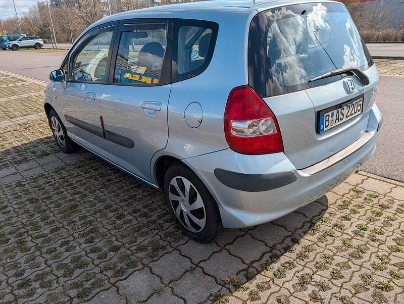 Gebraucht Honda Jazz 78 PS (57 kW) 2005 Blau Kleinwagen