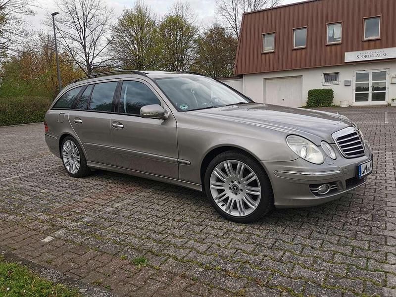 Gebraucht Mercedes E350 Avantgarde 272 PS (200 kW) 2008 Kombi