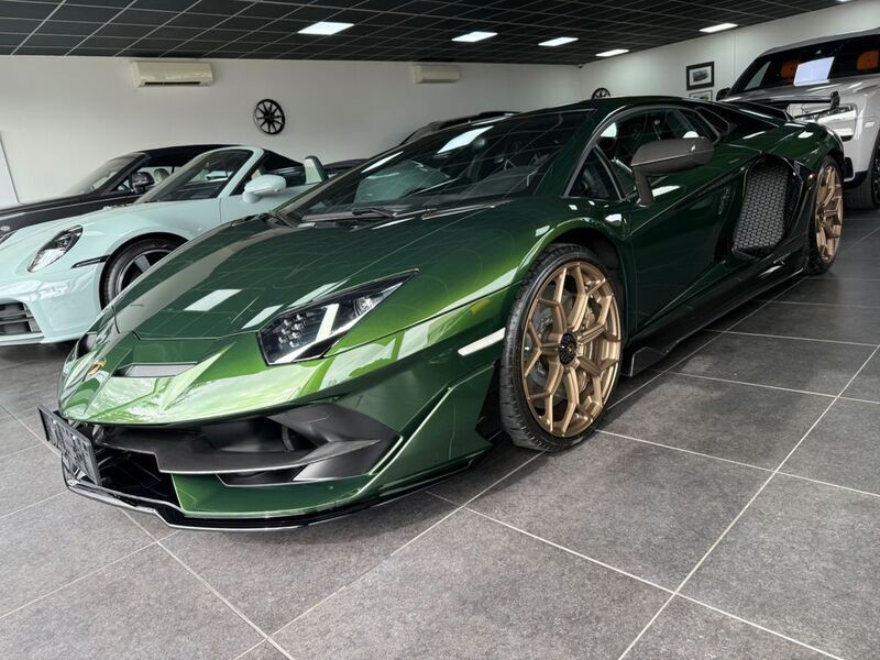 Usata Lamborghini Aventador 770 CV (566 kW) 2021 Verde