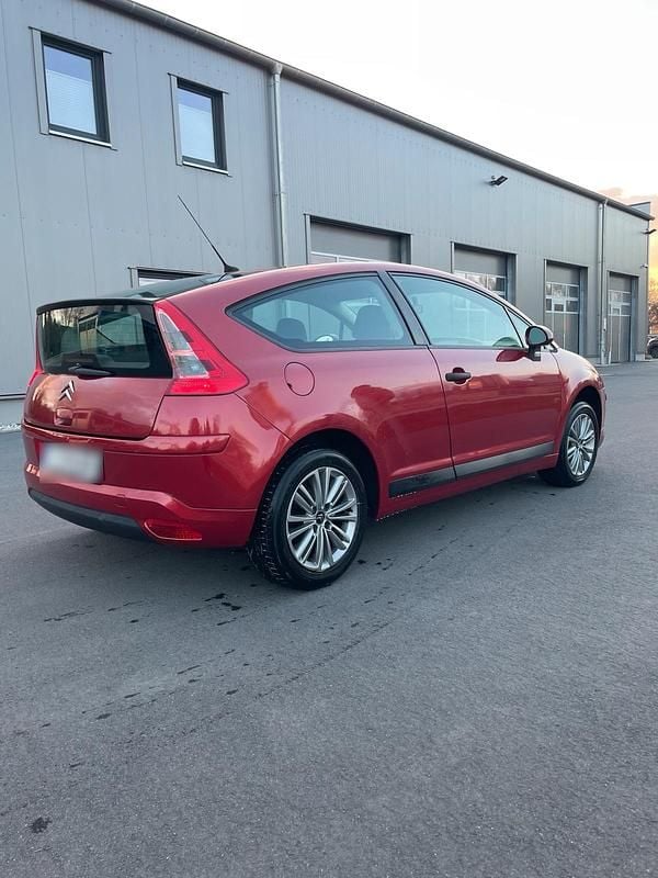Gebraucht Citroën C4 109 PS (80 kW) 2007 Rot Coupé