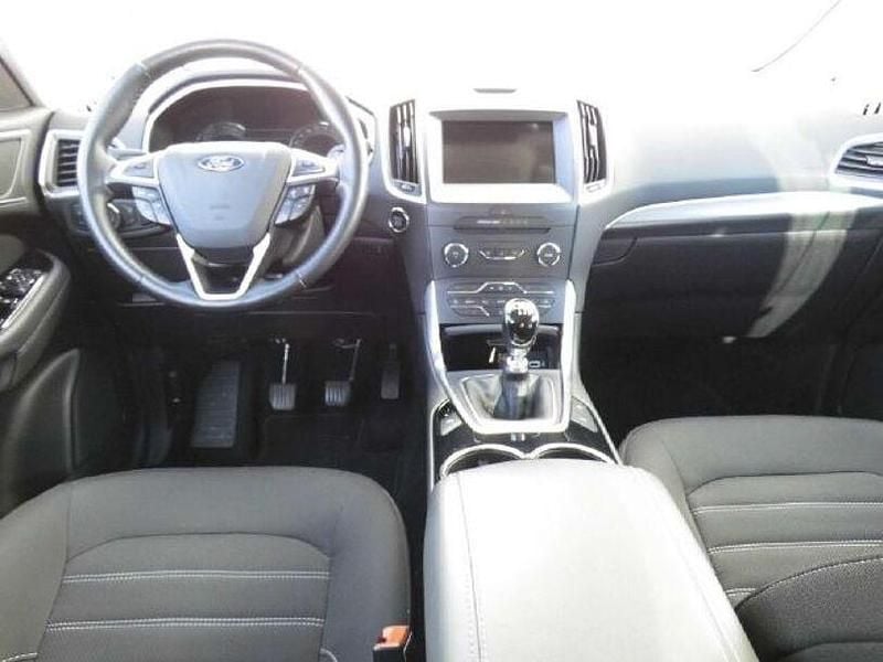 Gebraucht Ford Galaxy Titanium 150 PS (110 kW) 2019 Grau Van / Kleinbus