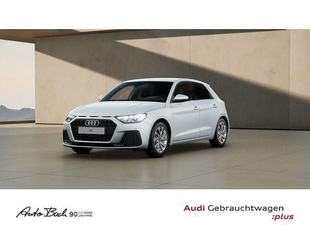 Weiß (gletscherweiß metallic) Gebraucht 2025 Audi A1 Sportback Advanced Plus Kleinwagen | 22.640 € (Guter Preis) - Bild 1/4