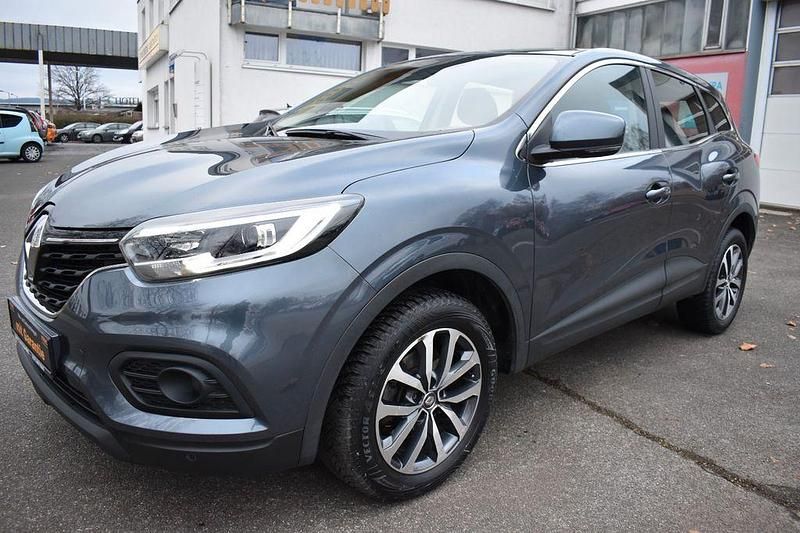 Gebraucht Renault Kadjar Zen 140 PS (102 kW) 2021 Grau SUV