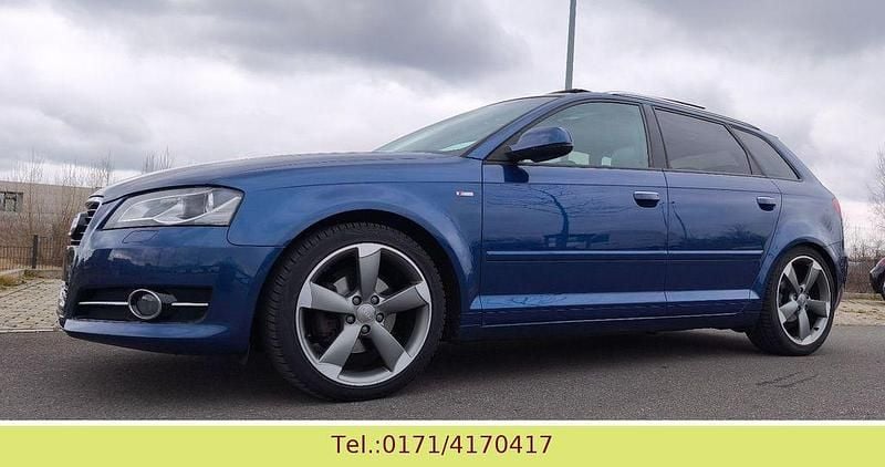Blau Gebraucht 2013 Audi A3 S-Line Limousine | 7.990 € (Superpreis) - Bild 1/4