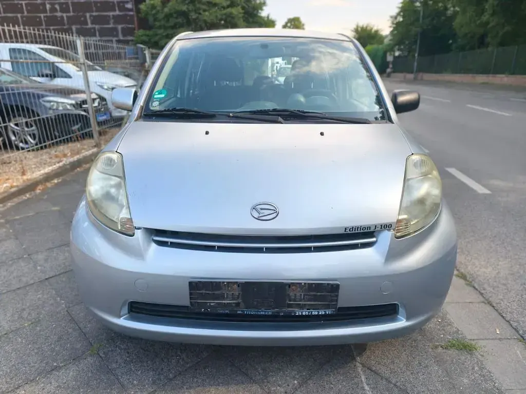 Gebraucht Daihatsu Sirion 91 PS (66 kW) 2007 Grau Kleinwagen