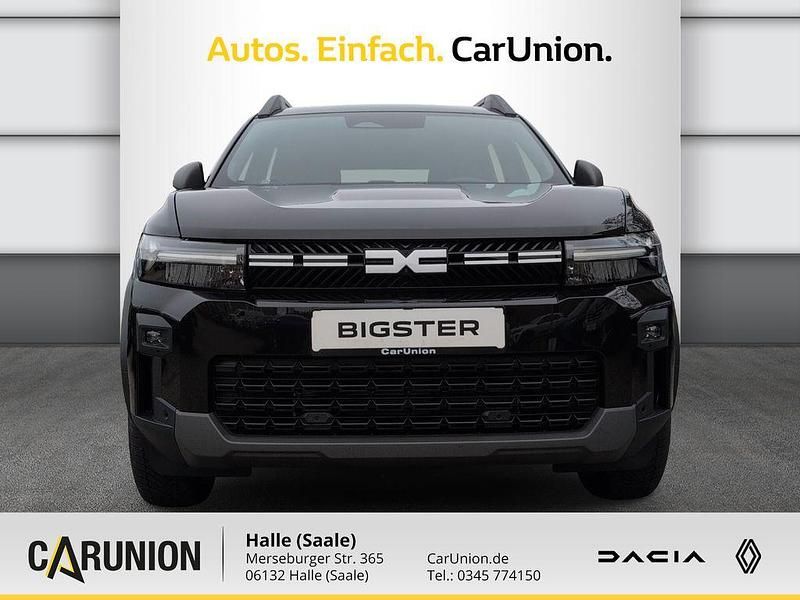 Neu Dacia Bigster Expression 131 PS (96 kW) 2025 Perlmuttschwarz metallic SUV
