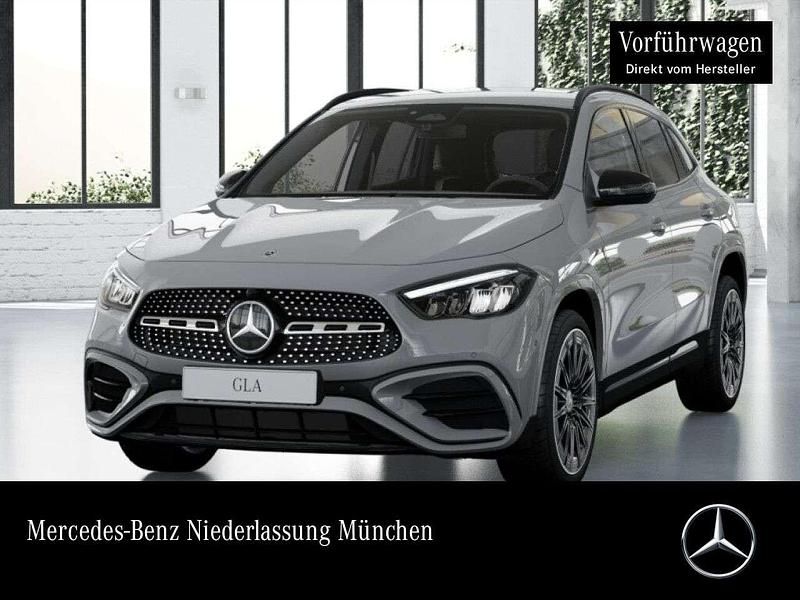 Grau Gebraucht 2025 Mercedes GLA200 AMG SUV | 43.900 € (Etwas zu teuer) - Bild 1/3