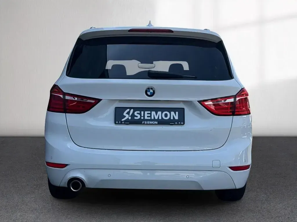 Gebraucht BMW 216 Advantage 109 PS (80 kW) 2020 Weiss Coupé