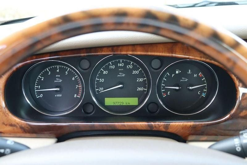 Gebraucht Jaguar XJ8 Executive 298 PS (219 kW) 2006 Grün Limousine