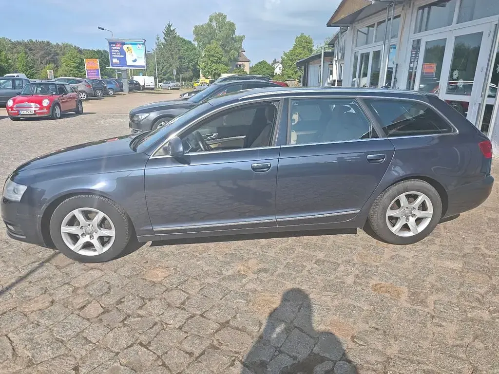 Gebraucht Audi A6 Performance 170 PS (125 kW) 2010 Blau Kombi