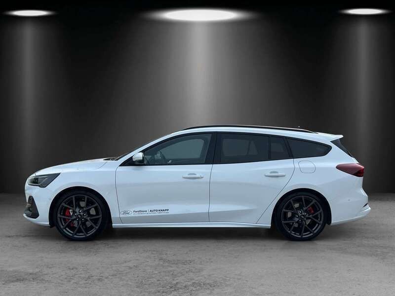 Gebraucht Ford Focus ST 280 PS (205 kW) 2025 Frostweiß Kombi