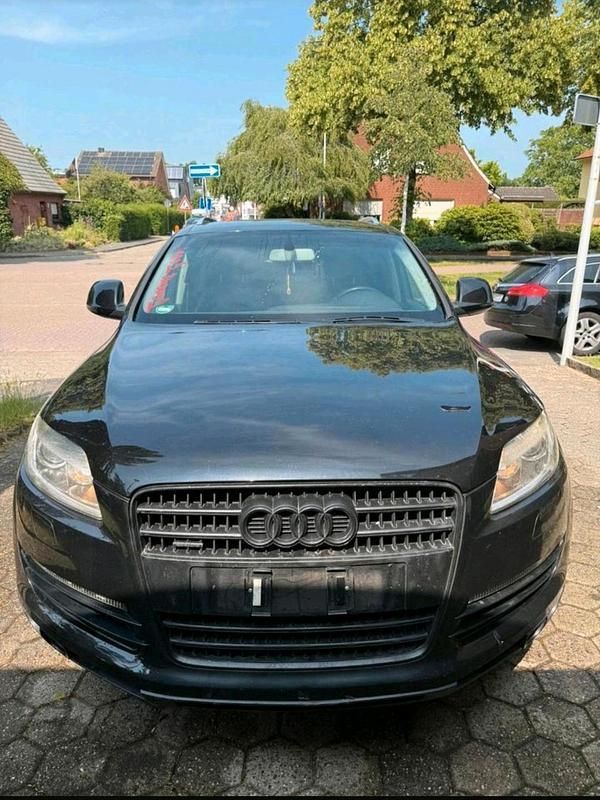 Schwarz Gebraucht 2008 Audi Q7 SUV | 5.900 € - Bild 1/4