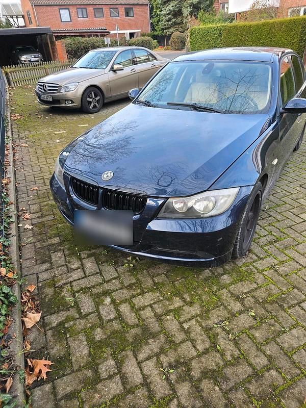 Usata BMW 320 150 CV (110 kW) 2005 Blu Berlina