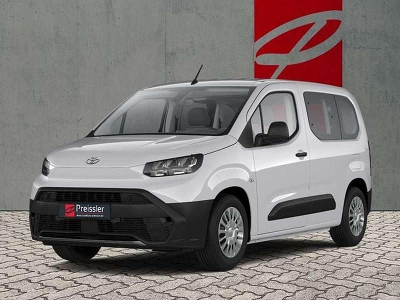 Weiß (ice white) Gebraucht 2024 Toyota Proace Verso City Kombi | 21.953 € - Bild 1/2