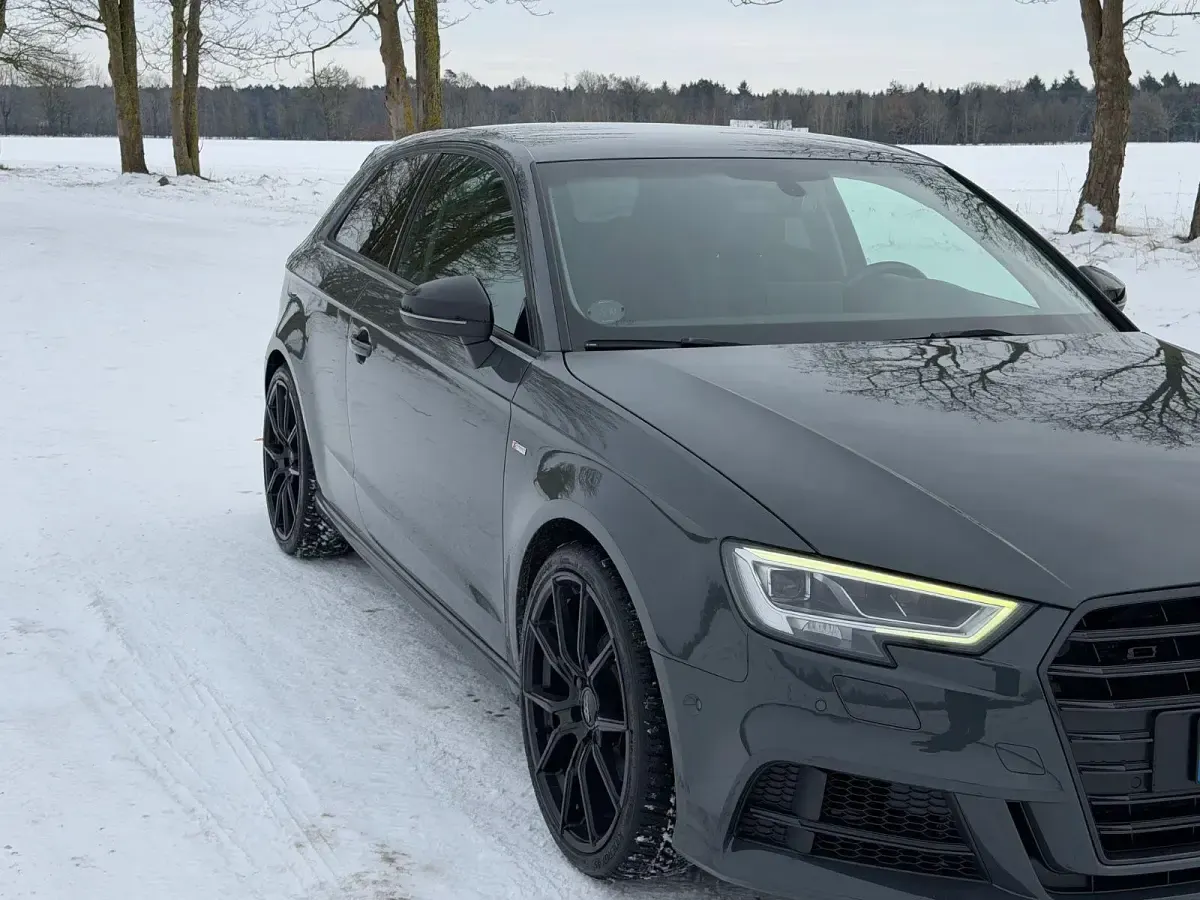 Gebraucht Audi A3 S-Line 150 PS (110 kW) 2017 Grau Limousine