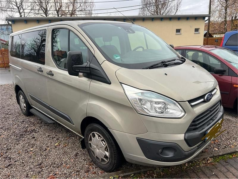 Gold Gebraucht 2016 Ford Transit Custom Van / Kleinbus | 14.999 € - Bild 1/4