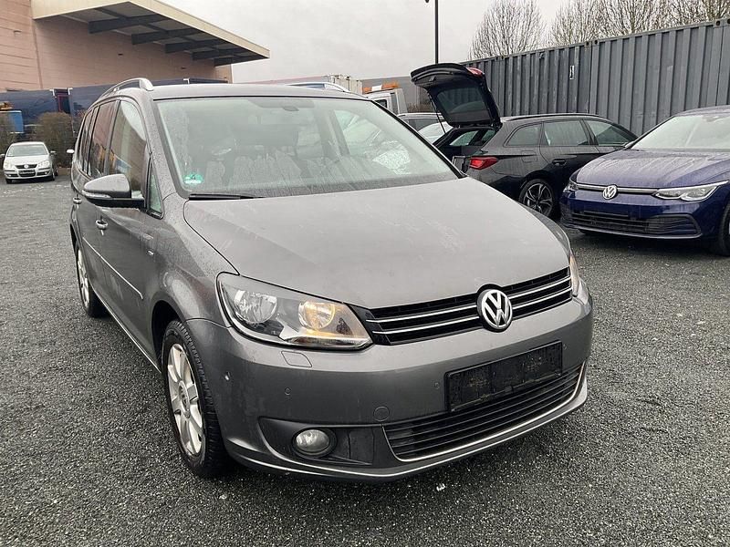 Gebraucht VW Touran 105 PS (77 kW) 2015 Grau Van / Kleinbus