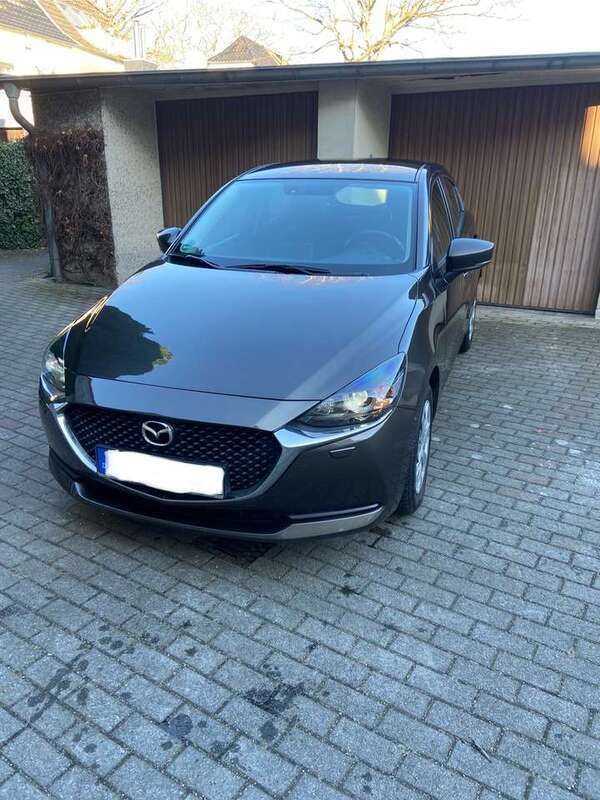 Braun Gebraucht 2021 Mazda 2 Ad'Vantage Kleinwagen | 14.499 € (Fairer Preis) - Bild 1/4