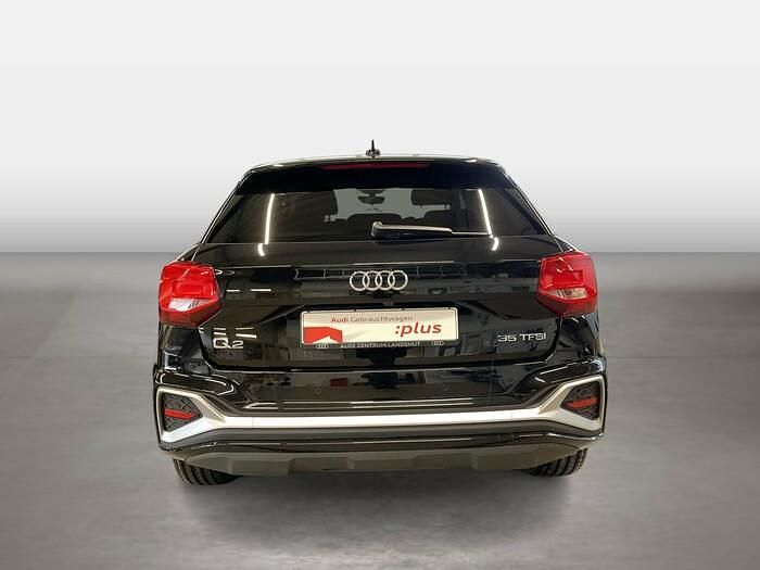 Gebraucht Audi Q2 S-Line 150 PS (110 kW) 2025 Mythosschwarz metallic SUV