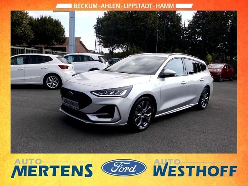 Polarsilber metallic Gebraucht 2023 Ford Focus ST-Line X Kombi | 23.950 € (Fairer Preis) - Bild 1/4