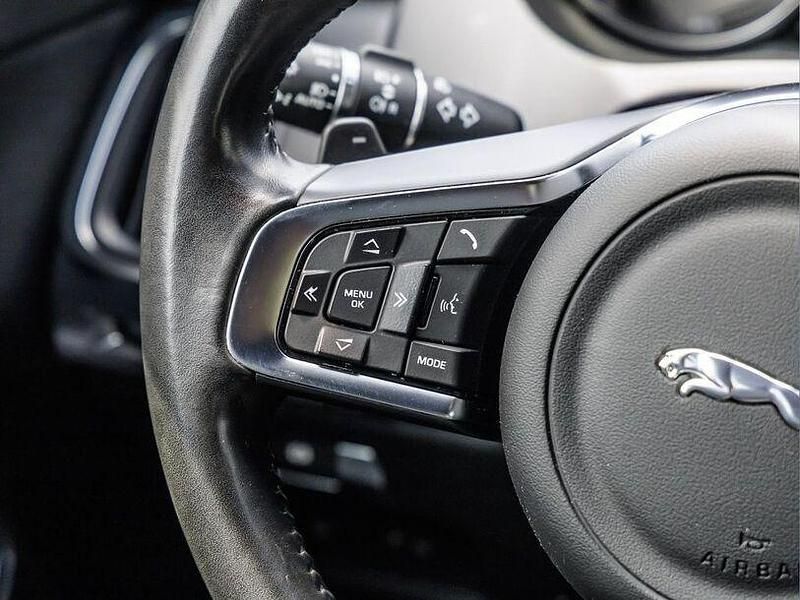 Gebraucht Jaguar E-Pace 150 PS (110 kW) 2019 Schwarz SUV