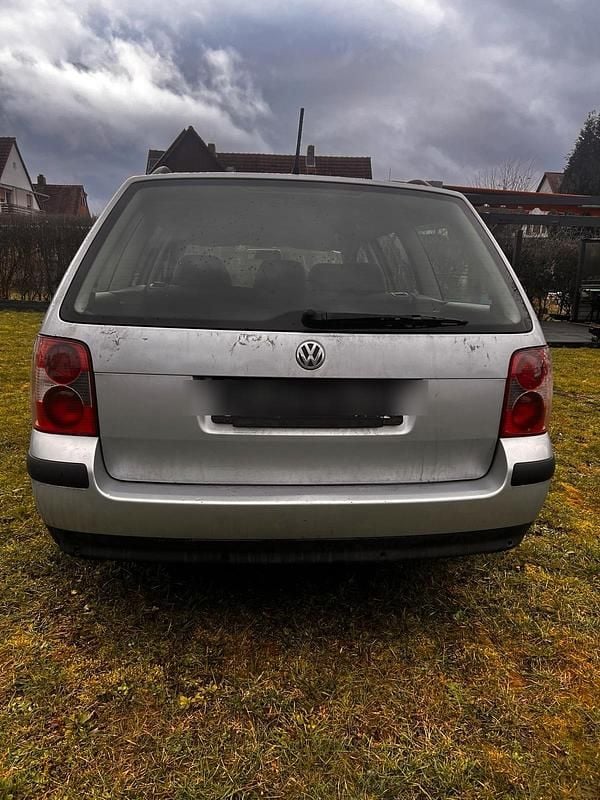 Gebraucht VW Passat 131 PS (96 kW) 2005 Kombi