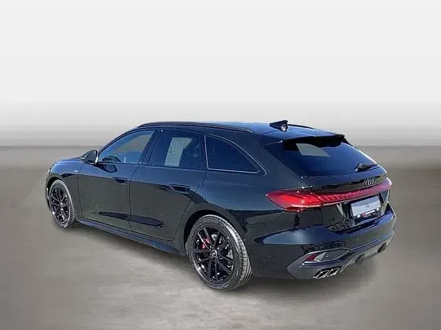 Neu Audi A5 Sport 204 PS (150 kW) 2026 Schwarz Kombi