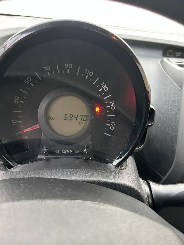 Gebraucht Peugeot 108 53 PS (38 kW) 2021 Rot Kleinwagen