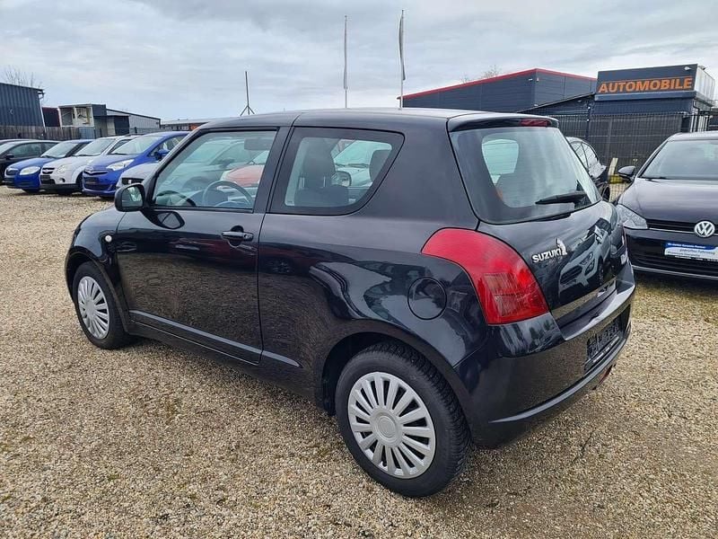 Brugt Suzuki Swift 92 HK (67 kW) 2006 Sort Hatchback