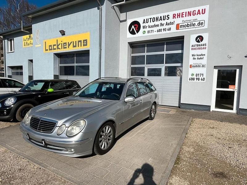 Gebraucht Mercedes E200 163 PS (119 kW) 2003 Silber Kombi